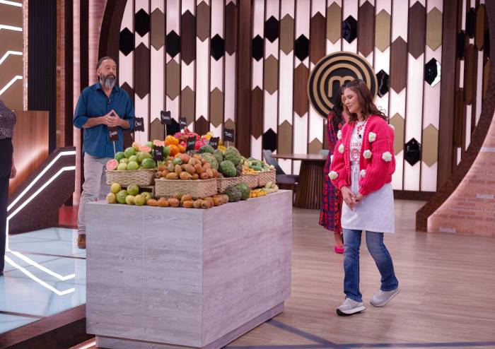 Lenka disconforme con su ventaja Lenka disconforme con su ventaja