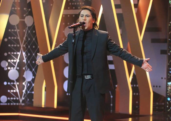 Raphael se destacó en la primera noche de competencia 