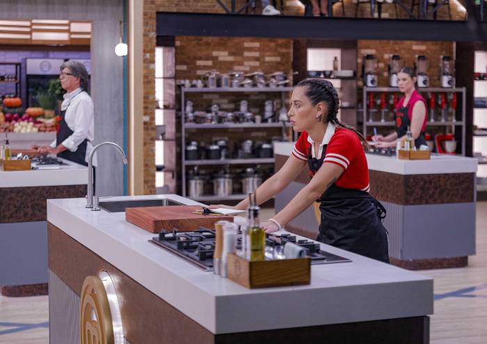 ¡Noche de eliminación! hoy uno de los famosos le dirá adiós a MasterChef ¡Noche de eliminación! hoy uno de los famosos le dirá adiós a MasterChef