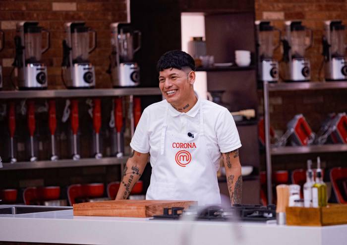 ¿Rivalidades en MasterChef?, Nené y Corona enfrentados por ser el mejor 