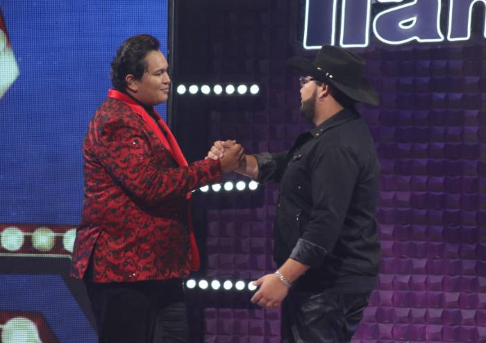 Noche complicada, Juan Gabriel es el primer nominado de la semana 