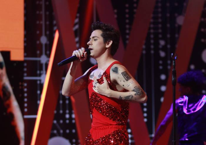 Harry Styles conmueve a Vladimir Bravo con su presentación Harry Styles conmueve a Vladimir Bravo con su presentación