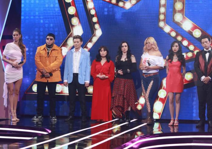 No hubo buenas presentaciones, dos imitadores pasaron a eliminación