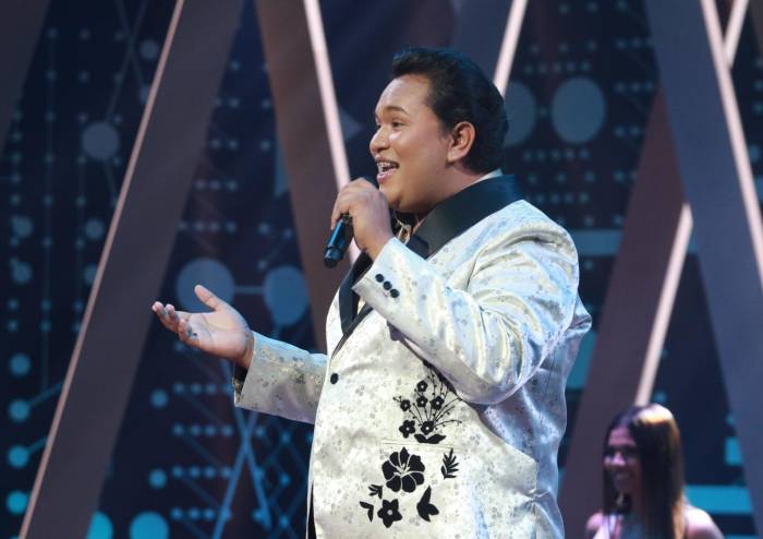 Juan Gabriel no superó las expectativas del jurado Juan Gabriel no superó las expectativas del jurado