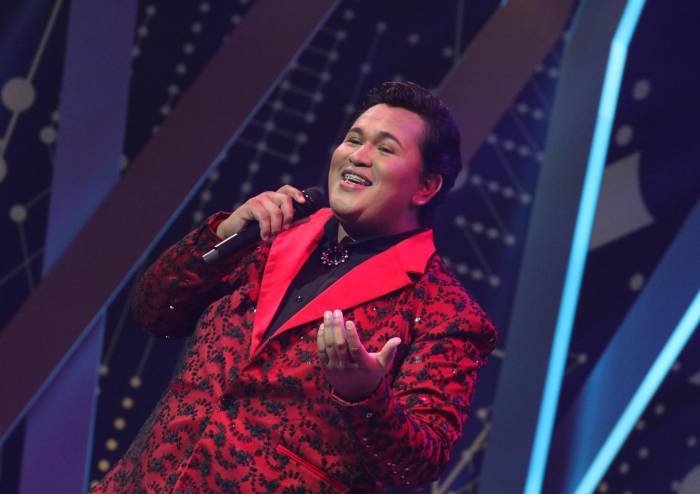 Juan Gabriel sorprende con su picardía, pero no con su voz