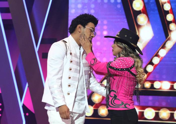 Histórico: Tras el empate, el jurado tiene que elegir al segundo eliminado y así se anuncia quién abandona Yo Me Llamo