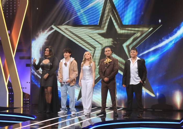 Ocho participantes rumbo a la recta final ¿Quién se llevará el título del cantante doble perfecto? 