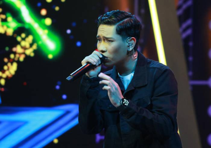 ¿Qué pasó? Joseca retrocede y desafina durante toda su presentación ¿Qué pasó? Joseca retrocede y desafina durante toda su presentación