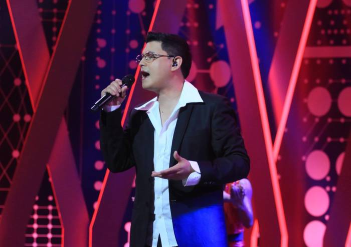 Pese a estar enfermo, Charlie Zaa logró ser el mejor de la noche