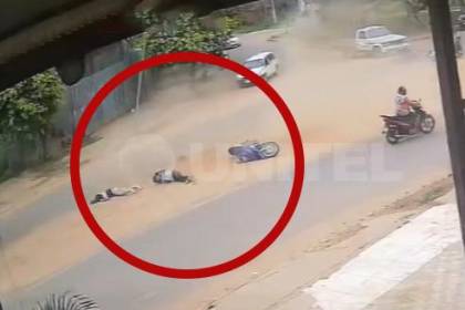 Video: Choque entre dos motos en Pando deja a tres heridos, dos son menores de edad