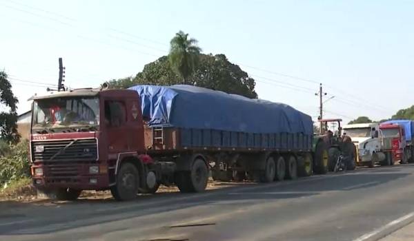 Ante la escasez de diésel, cañeros advierten que está en riesgo más del 50% de la zafra 