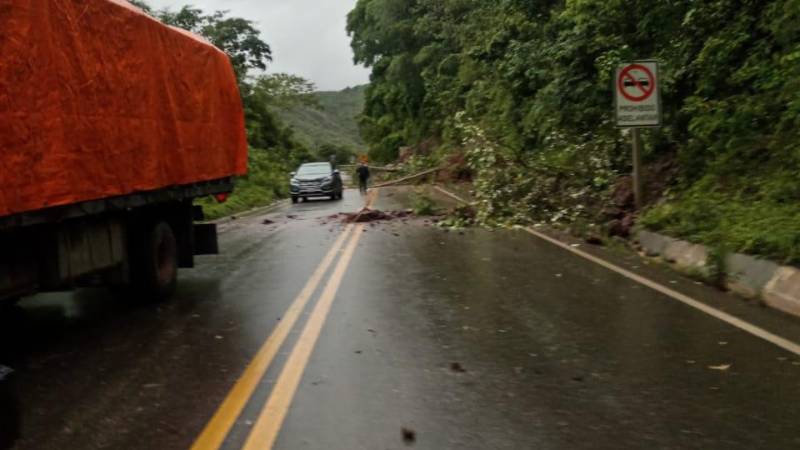 Uno de los tramos intransitables