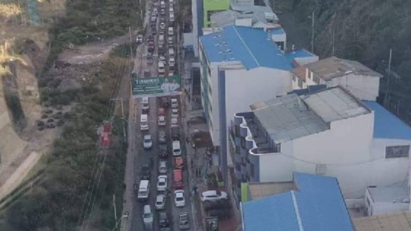 El panorama en la avenida Zabaleta, que une a Miraflores con el Sur de La Paz.