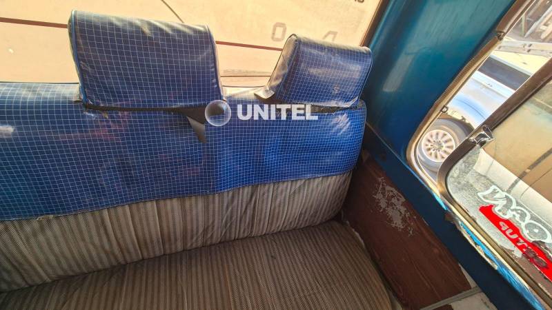 Pasajeros denuncian que los asientos y tapizados están en mal estado