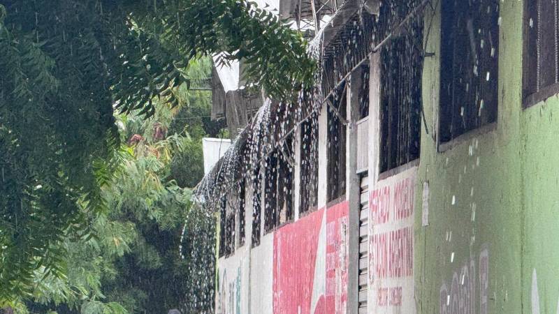 La lluvia se registró la madrugada de este domingo en la capital cruceña.