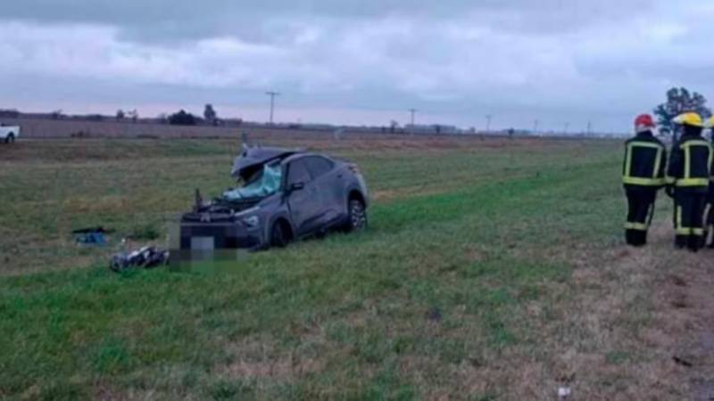 Joven pierde la vida en accidente de tránsito.