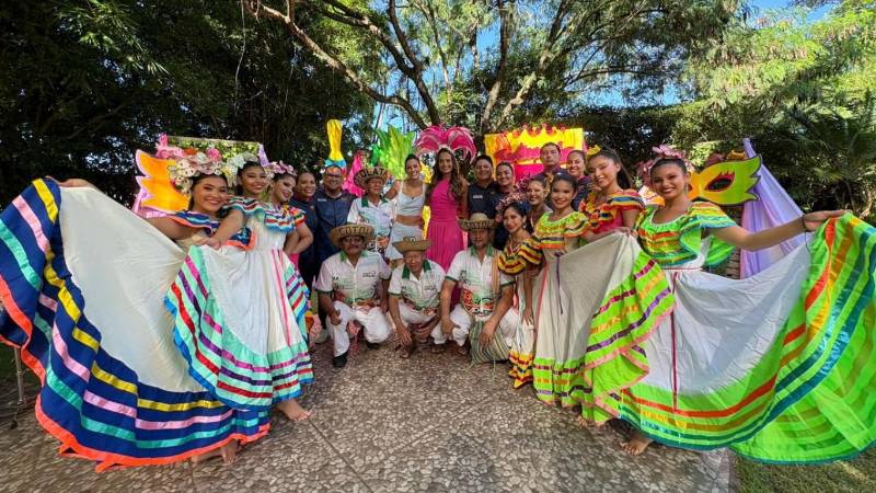 Camila I, en La Revista.