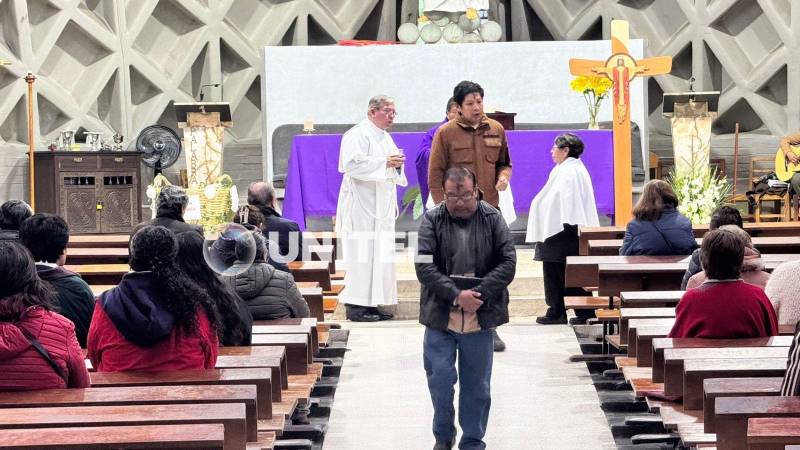 En Iglesias de La Paz ya se celebran misa de Miércoles de Cenizas