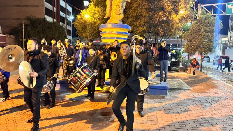Bandas se alistan para el Carnaval de Oruro 2026.