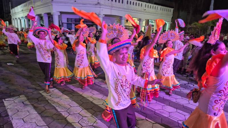 La “preca” del pasado sábado en Santa Cruz.