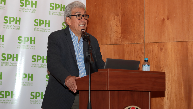 “Nadie debe atentar contra la seguridad del abastecimiento del país y el Gobierno tiene que ponerse duro en este sentido”, dijo Ríos