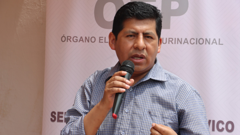 La supervisión del TSE no avala ni aprueba el congreso arcista, precisó el vocal Tahuichi