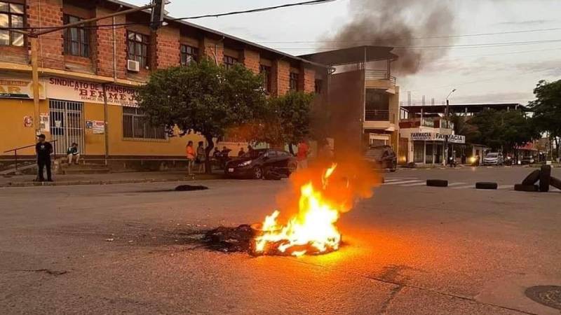 La protesta que instalaron sectores sociales en Bermejo. 