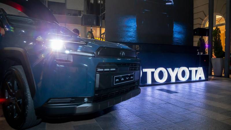 TOYOSA presenta para Bolivia la nueva generación de la Rav4