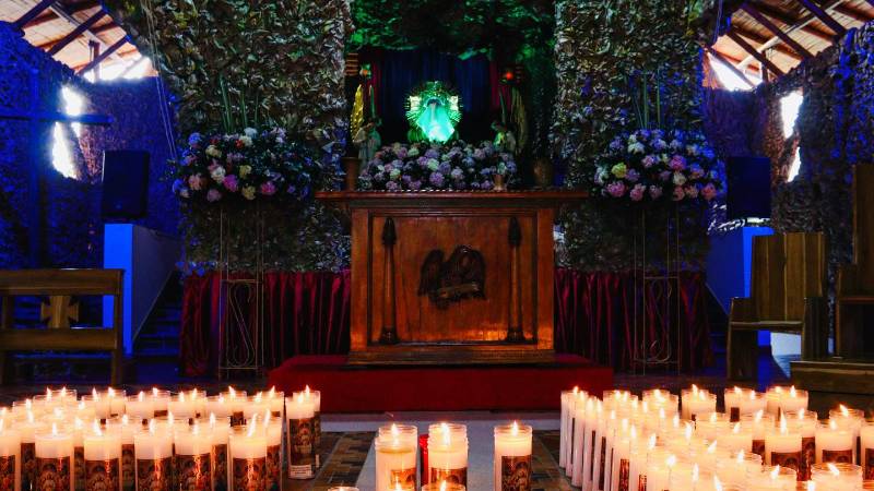 Santuario de la Santa Cruz (sendero de La Cruz), en el municipio paceño de Copacabana