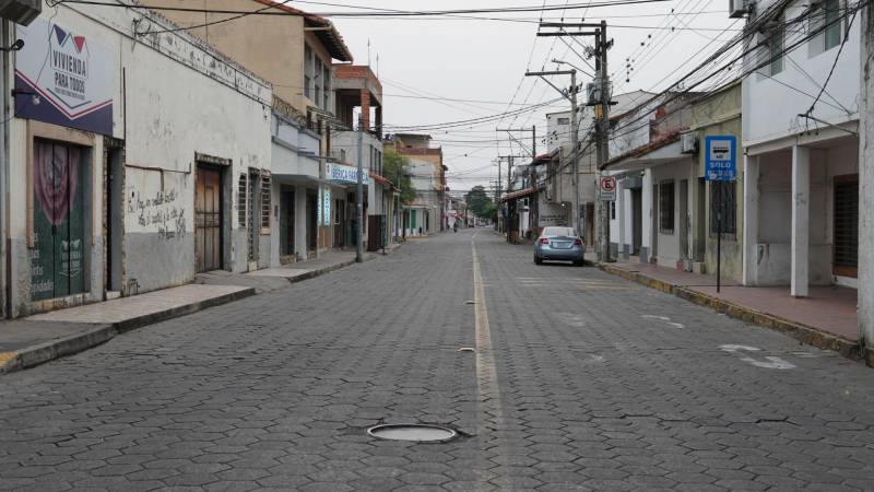 En el centro de Santa Cruz de la Sierra las calles están vacías