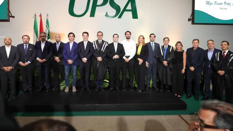 Oscar Ortiz Antelo asume como rector de la Universidad Privada de Santa Cruz de la Sierra (UPSA)
