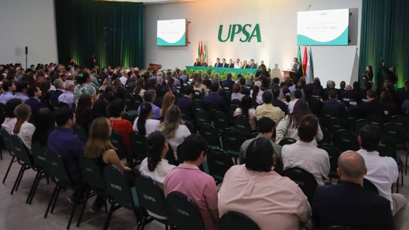 Oscar Ortiz Antelo asume como rector de la Universidad Privada de Santa Cruz de la Sierra (UPSA)