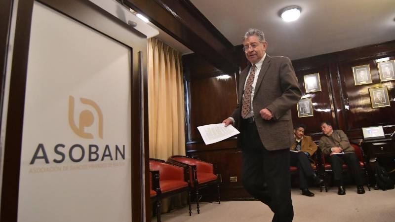 “No estamos dependiendo de recursos del Banco Central, pues las Reservas hoy día se encuentran muy disminuidas”, resaltó Villalobos.