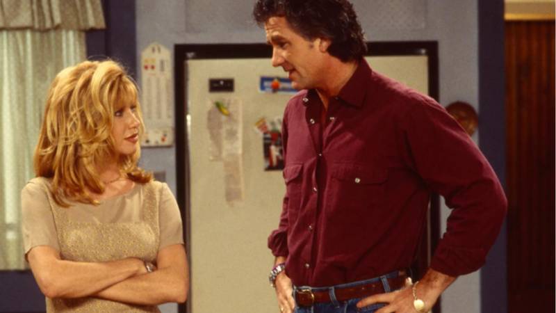 Suzanne Somers en la popular serie “Step by step” 