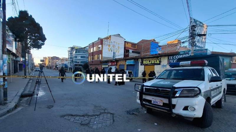 En el ingreso de la Felcn de El Alto hay resguardo policial
