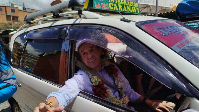 Tuto Quiroga rumbo a los Yungas 