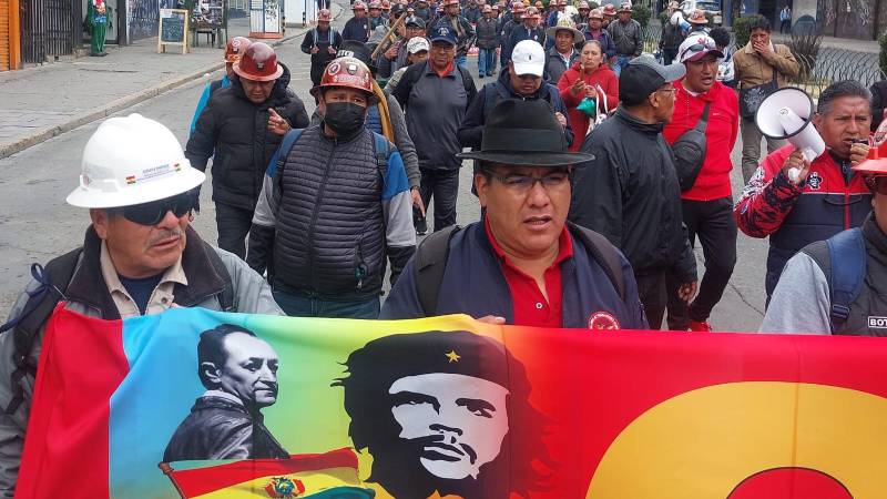 La marcha de la COB en La Paz 
