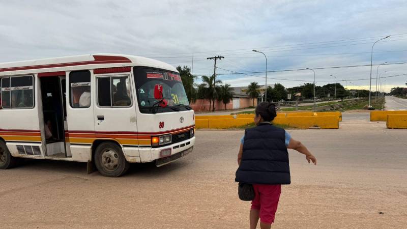 Los micros comenzaron a trabajar este jueves