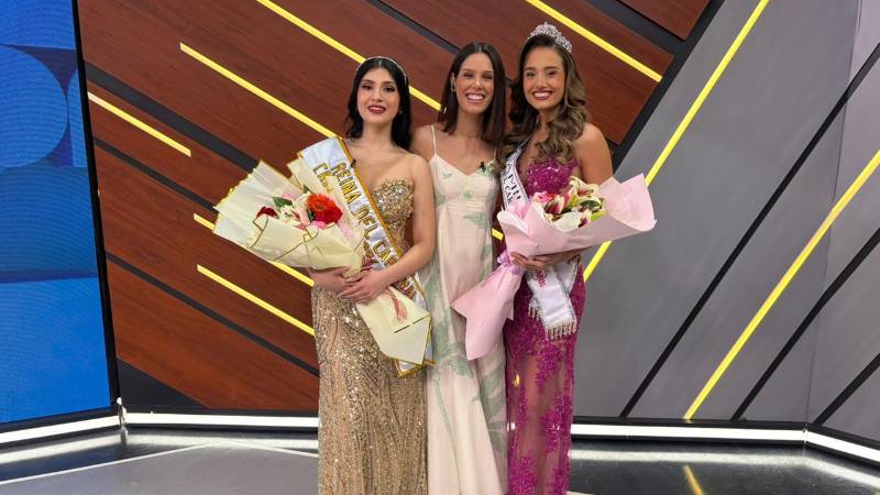 Camila I y Natalia I en La Revista.