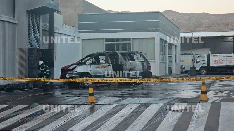 Así quedó el auto carbonizado