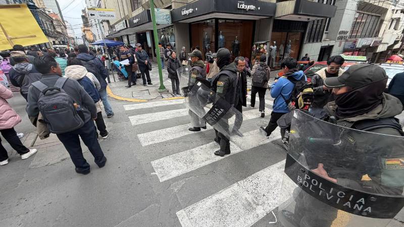 La Policía estuvo en los alrededores de la marcha 