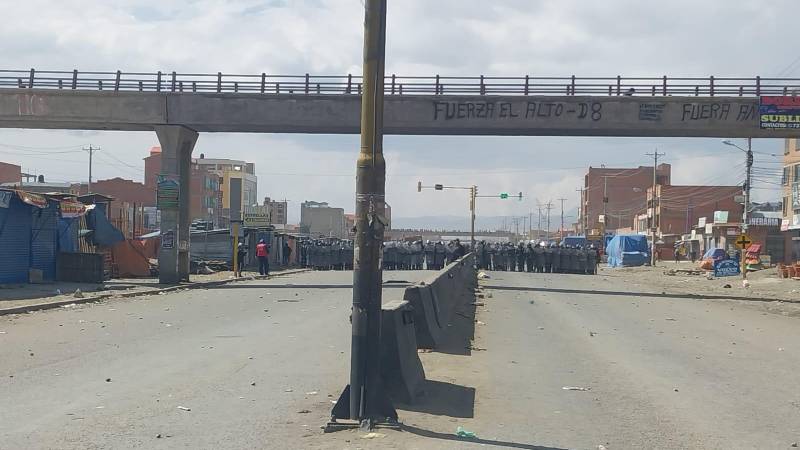 Una barricada policial se apostó en Ventilla 