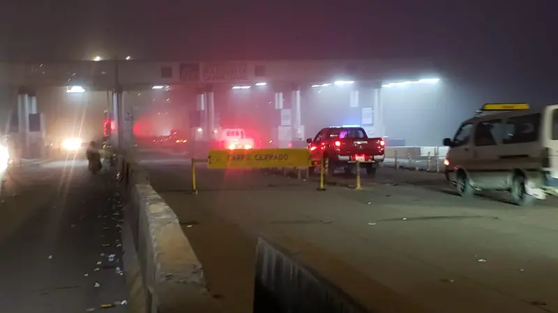 La Policía resguarda el zona de la Autopista.