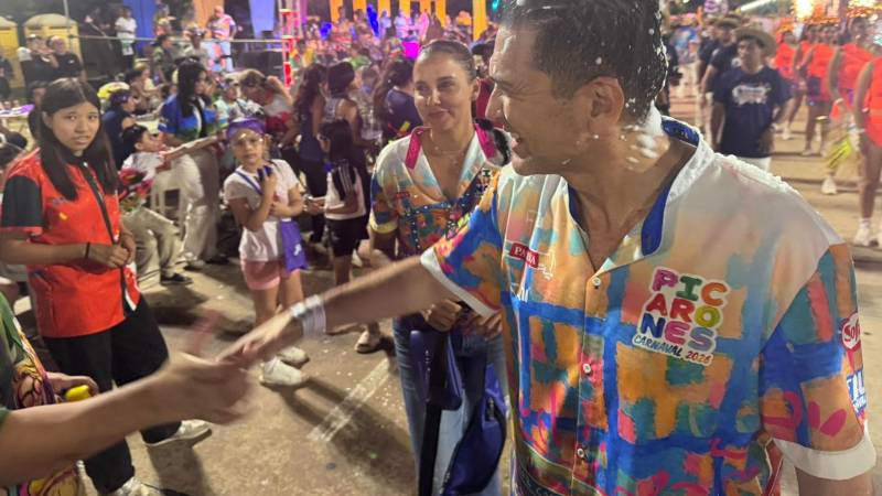 Las figuras públicas que marcaron presencia en el Corso cruceño