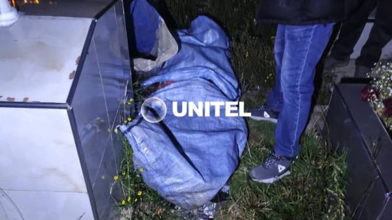 Uno de los yutes hallados en el cementerio de El Alto.