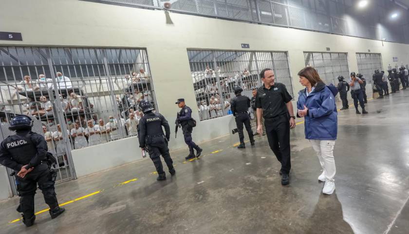 Ministra de Argentina visita El Salvador para conocer el “método Bukele” contra el crimen
