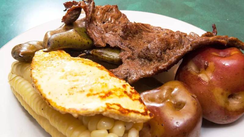 Plato paceño. 