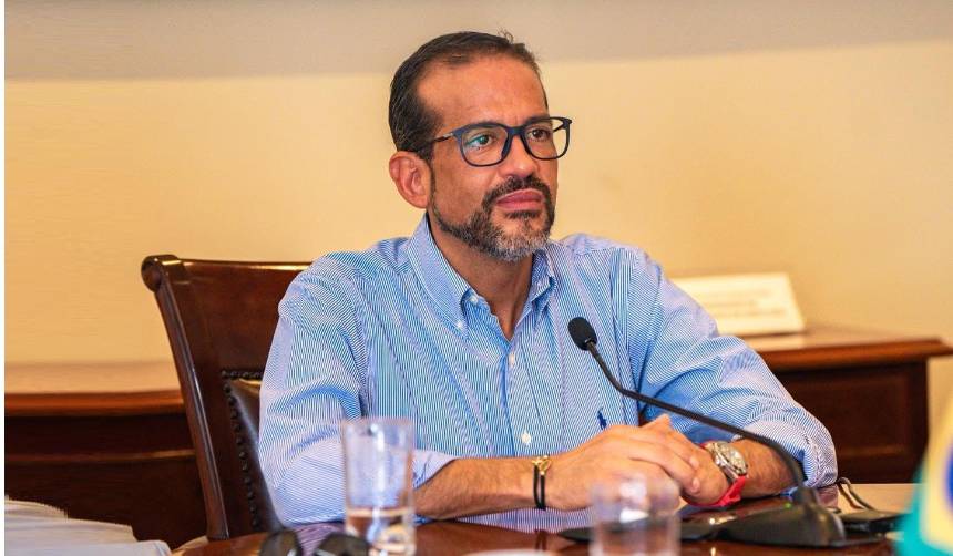 Luis Fernando Camacho será el primer embajador designado por Rodrigo Paz