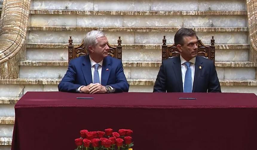 Kast y Paz brindan declaración en conjunto tras reunión en Palacio Quemado