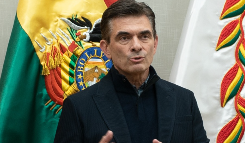 Hidrocarburos: Paz encomienda a Blanco “generar las condiciones necesarias para atraer inversión”